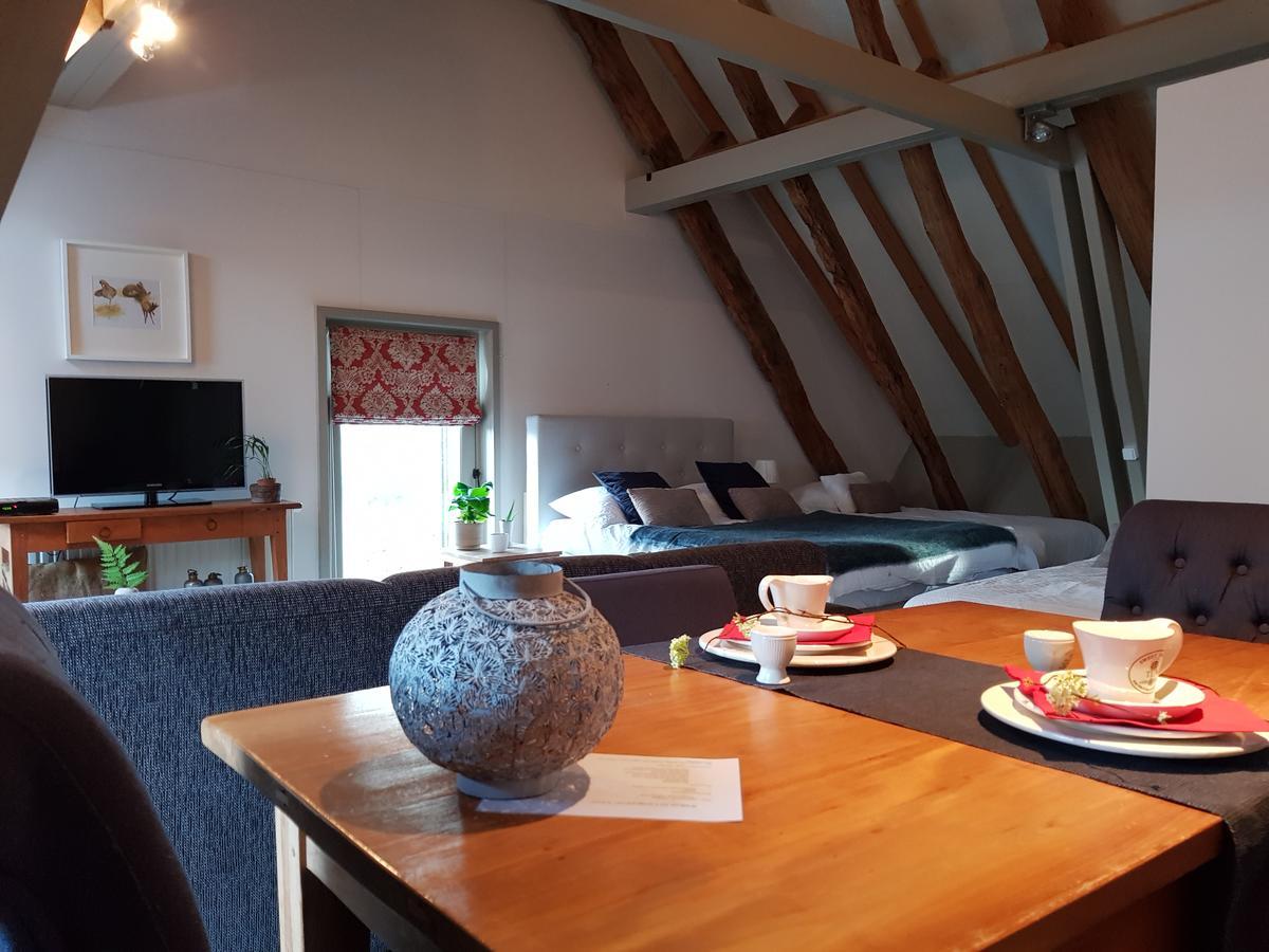 Landgoed De Lavei Bed & Breakfast Weleveld Exterior photo